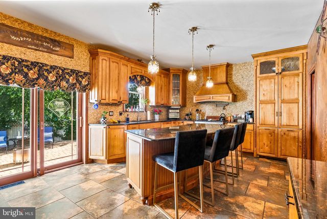 20 NORMANDY RD, Marlton, NJ 08053