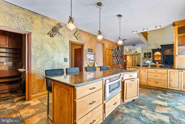20 NORMANDY RD, Marlton, NJ 08053