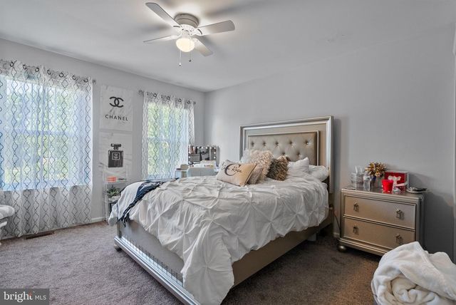 20 NORMANDY RD, Marlton, NJ 08053