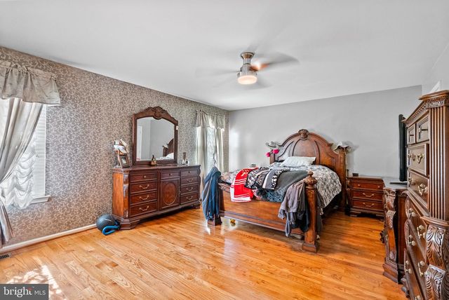 20 NORMANDY RD, Marlton, NJ 08053