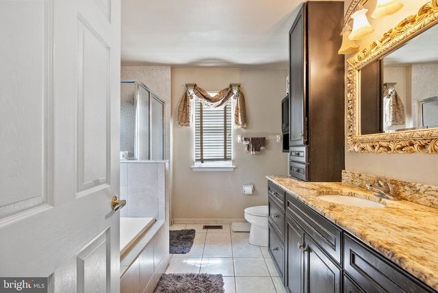 20 NORMANDY RD, Marlton, NJ 08053