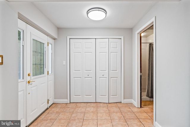 20 NORMANDY RD, Marlton, NJ 08053