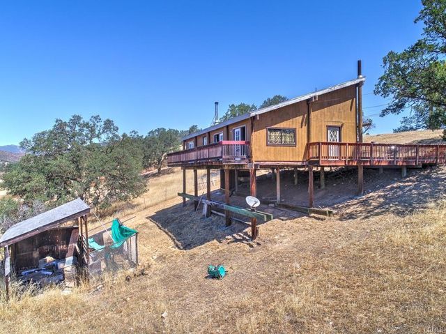 2399 Indian Hill Road, Clearlake Oaks, CA 95423