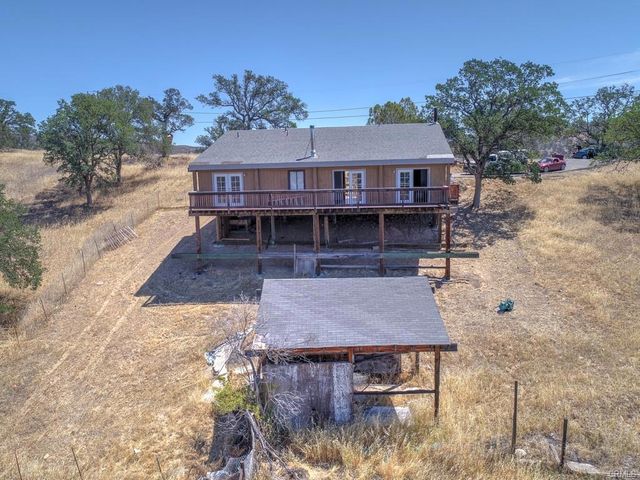 2399 Indian Hill Road, Clearlake Oaks, CA 95423