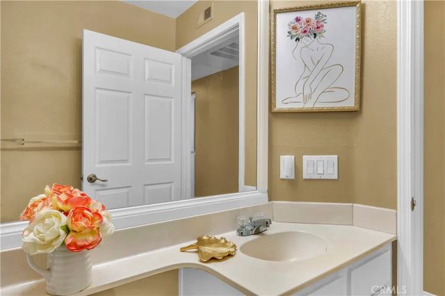 248 California Court, Mission Viejo, CA 92692