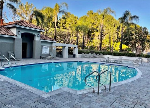 248 California Court, Mission Viejo, CA 92692