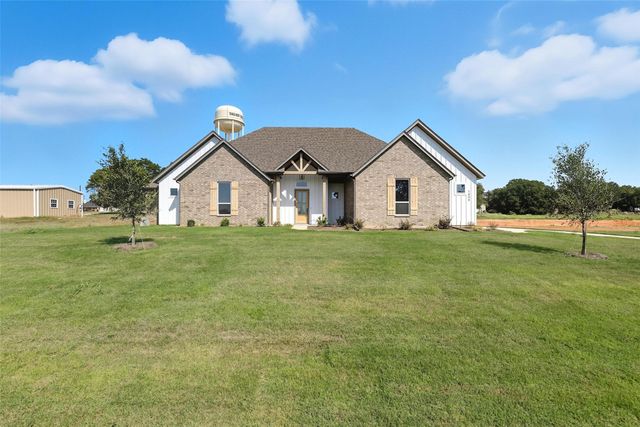 1005 Ronnie Court, Springtown, TX 76086
