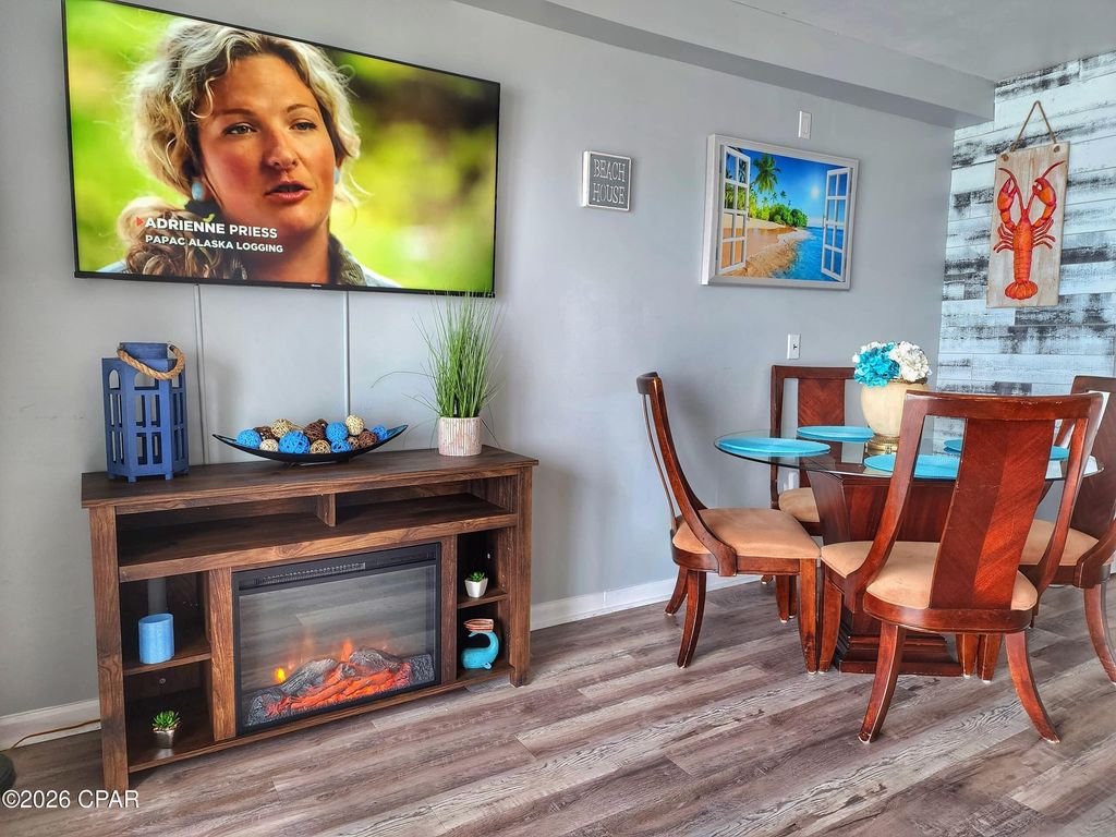 Image 27 of property listing at 8743 Thomas Drive 810, Panama City Beach, FL 32408