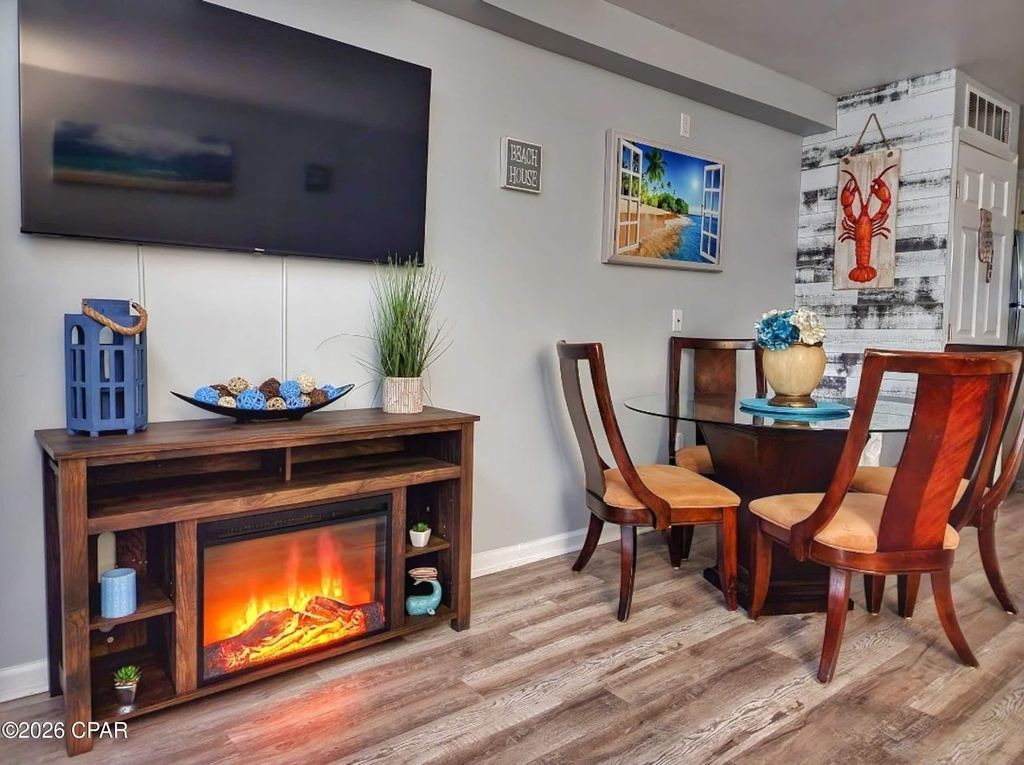 Image 29 of property listing at 8743 Thomas Drive 810, Panama City Beach, FL 32408