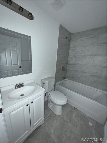 6 S Barbour Street, Beverly Hills, FL 34465
