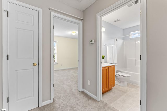 2 Reid Valley Court, Taylors, SC 29687