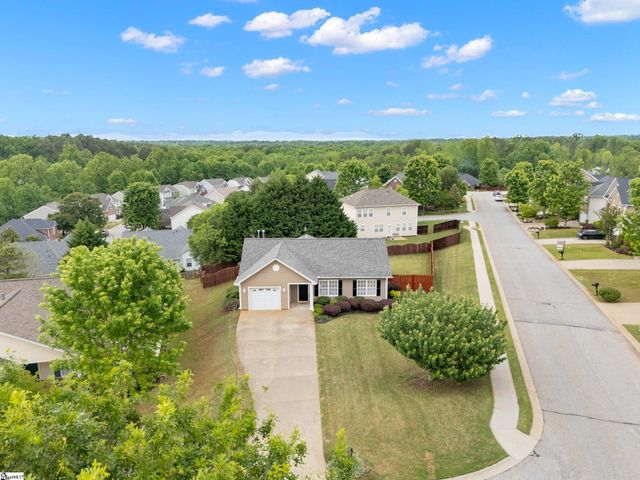 2 Reid Valley Court, Taylors, SC 29687