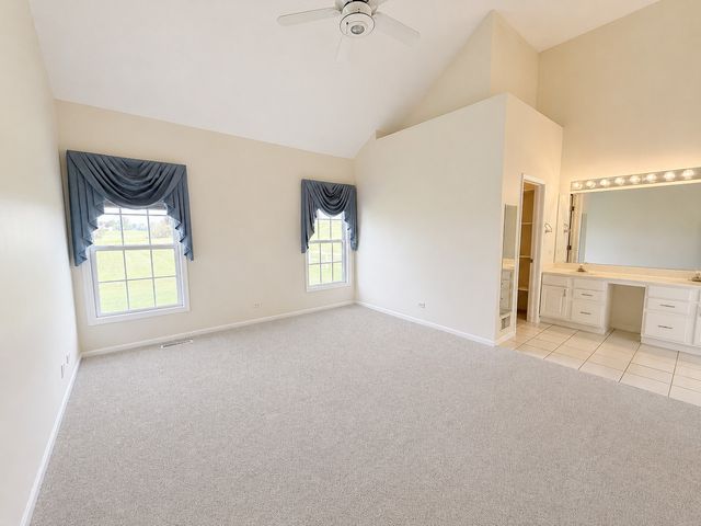 25410 W Latham Court, Plainfield, IL 60585