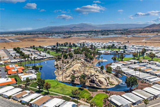 5001 W Florida 32, Hemet, CA 92543