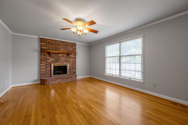 605 Keene-Way Drive, Nicholasville, KY 40356