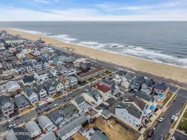 1304 Ocean Avenue 6A, Belmar, NJ 07719