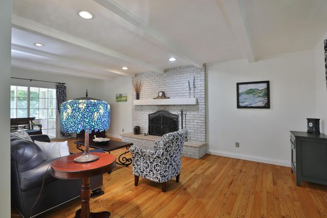 5915 Headley Road, Gahanna, OH 43230