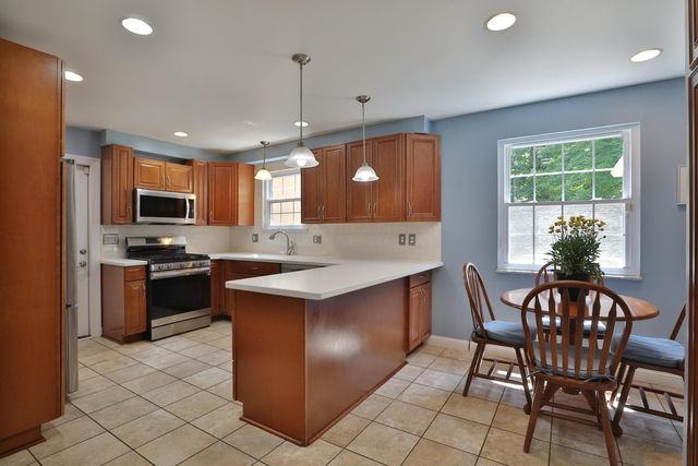 5915 Headley Road, Gahanna, OH 43230