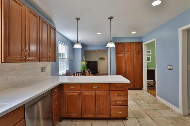 5915 Headley Road, Gahanna, OH 43230