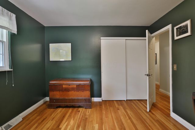 5915 Headley Road, Gahanna, OH 43230