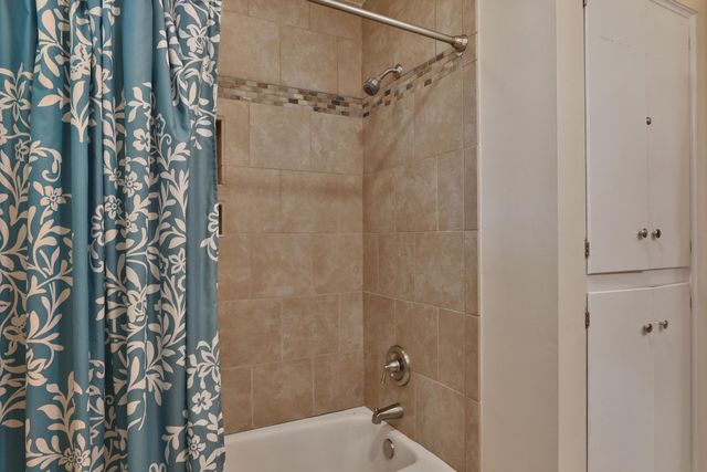 5915 Headley Road, Gahanna, OH 43230