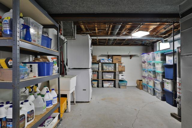 5915 Headley Road, Gahanna, OH 43230