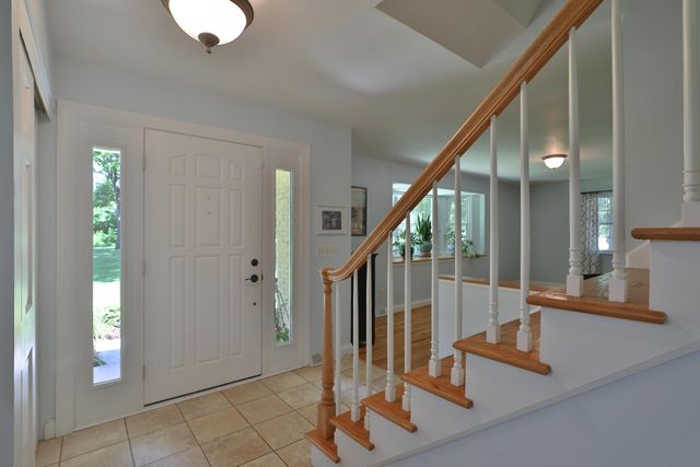 5915 Headley Road, Gahanna, OH 43230