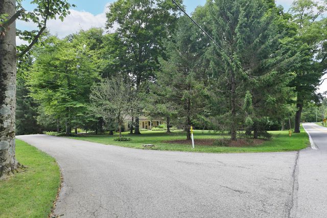 5915 Headley Road, Gahanna, OH 43230