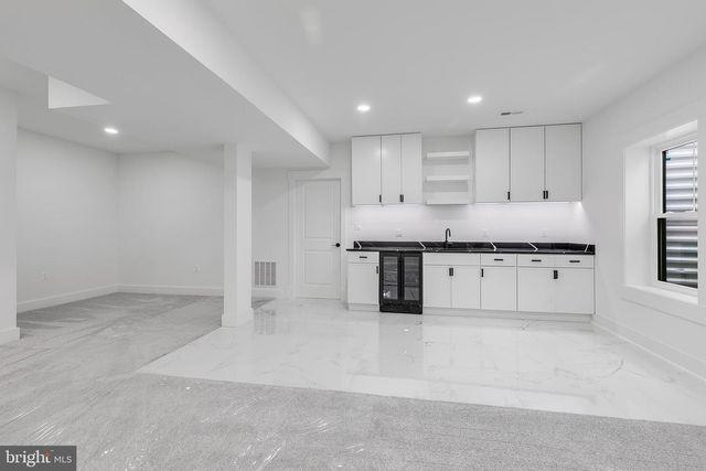 2817 DEREK RD, Alexandria, VA 22306