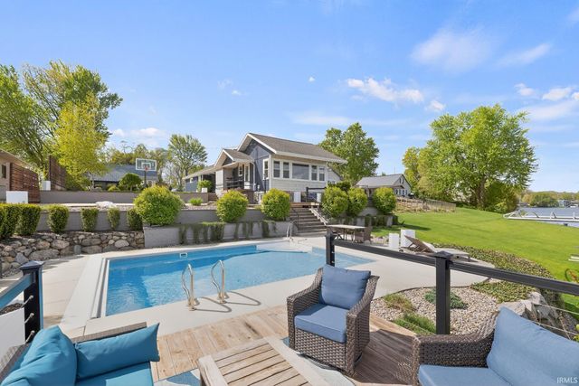 3932 E jackson Boulevard, Elkhart, IN 46516