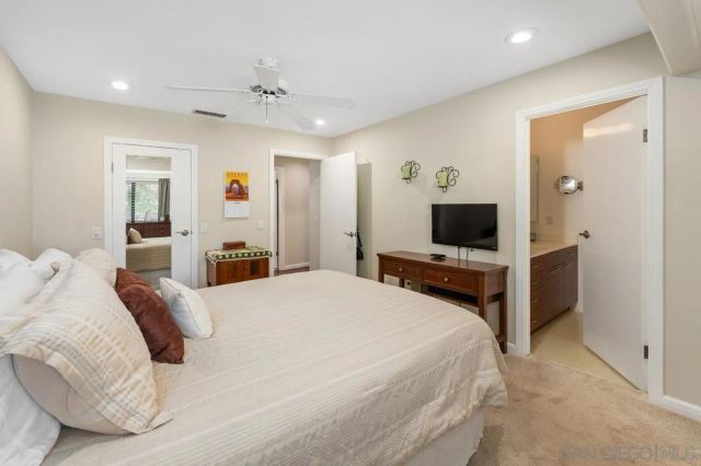 1216 Merritt Dr, El Cajon, CA 92020