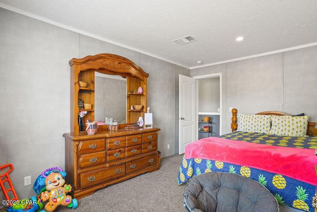 3120 Crystal Lake Drive, Chipley, FL 32428