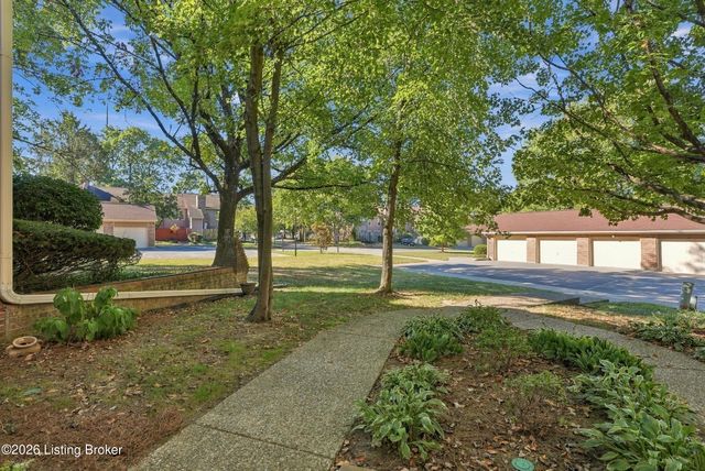 125 Dorsey Station Rd, Louisville, KY 40223