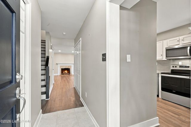 125 Dorsey Station Rd, Louisville, KY 40223
