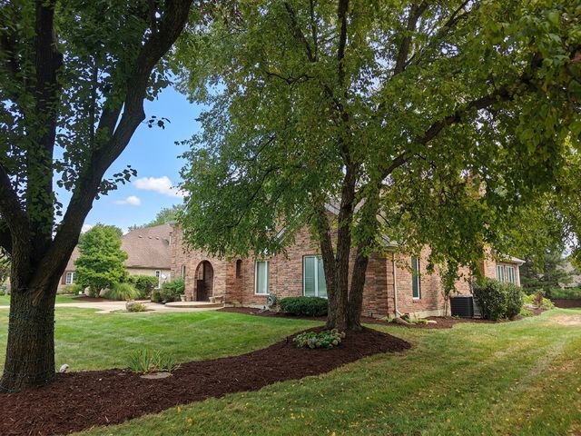 1493 TOMLIN Drive, Burr Ridge, IL 60527