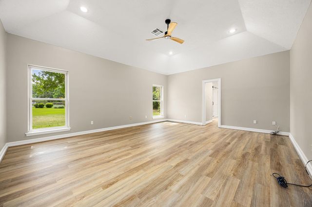 215 Caleta Circle, Richmond, TX 77406