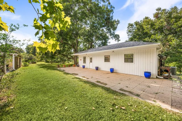 215 Caleta Circle, Richmond, TX 77406