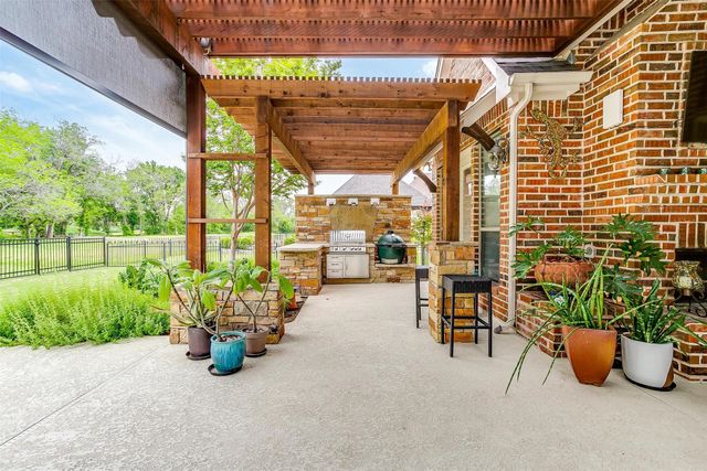 203 Augusta Court, Aledo, TX 76008