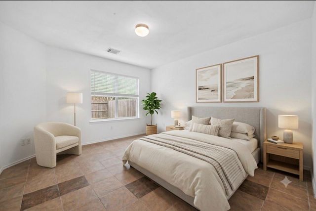 12710 Paso Del Flores Drive, Houston, TX 77045