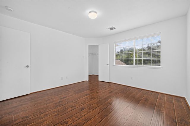 12710 Paso Del Flores Drive, Houston, TX 77045