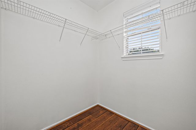 12710 Paso Del Flores Drive, Houston, TX 77045