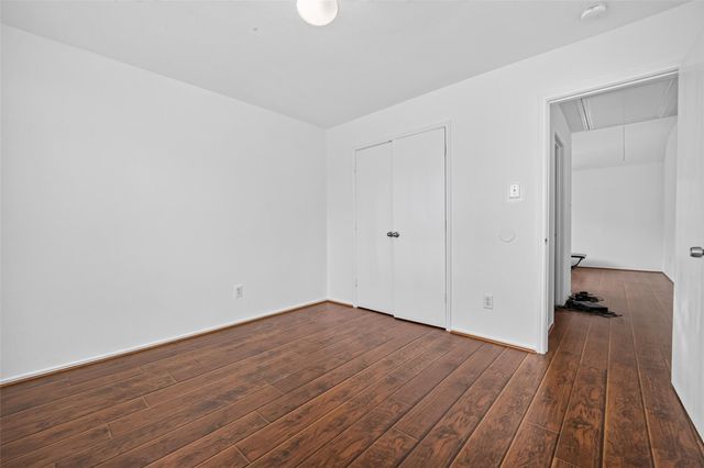 12710 Paso Del Flores Drive, Houston, TX 77045