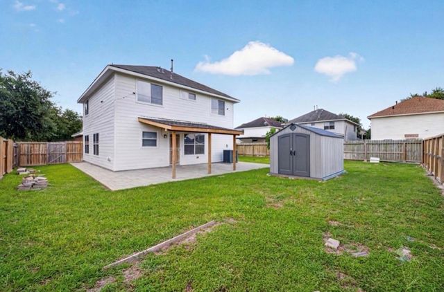 12710 Paso Del Flores Drive, Houston, TX 77045