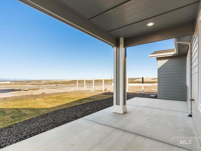 375 S Strut Way, Boise, ID 83716
