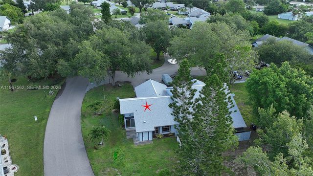 10655 Vanceboro Court, Lehigh Acres, FL 33936