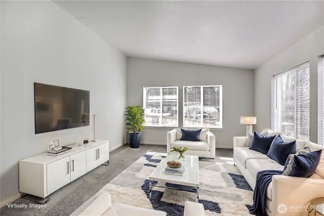 413 292nd Street E #8, Roy, WA 98520