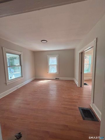 57 Ridgewood Street, Waterbury, CT 06710