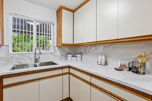1584 Sabina Way, San Jose, CA 95118