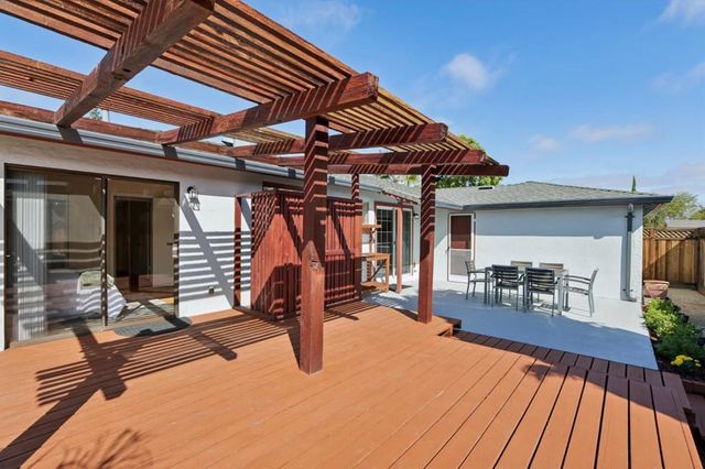 1584 Sabina Way, San Jose, CA 95118