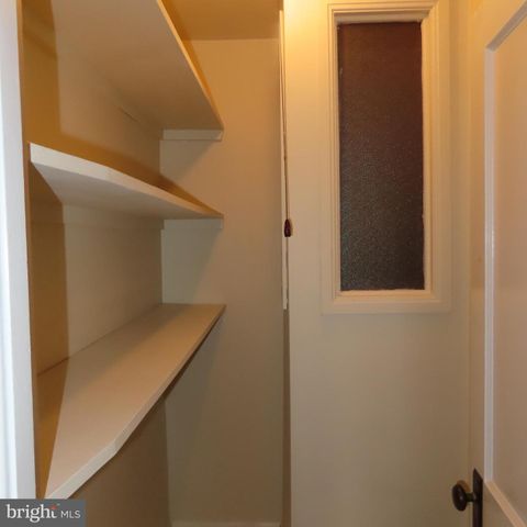 304 S COLDBROOK, Chambersburg, PA 17201